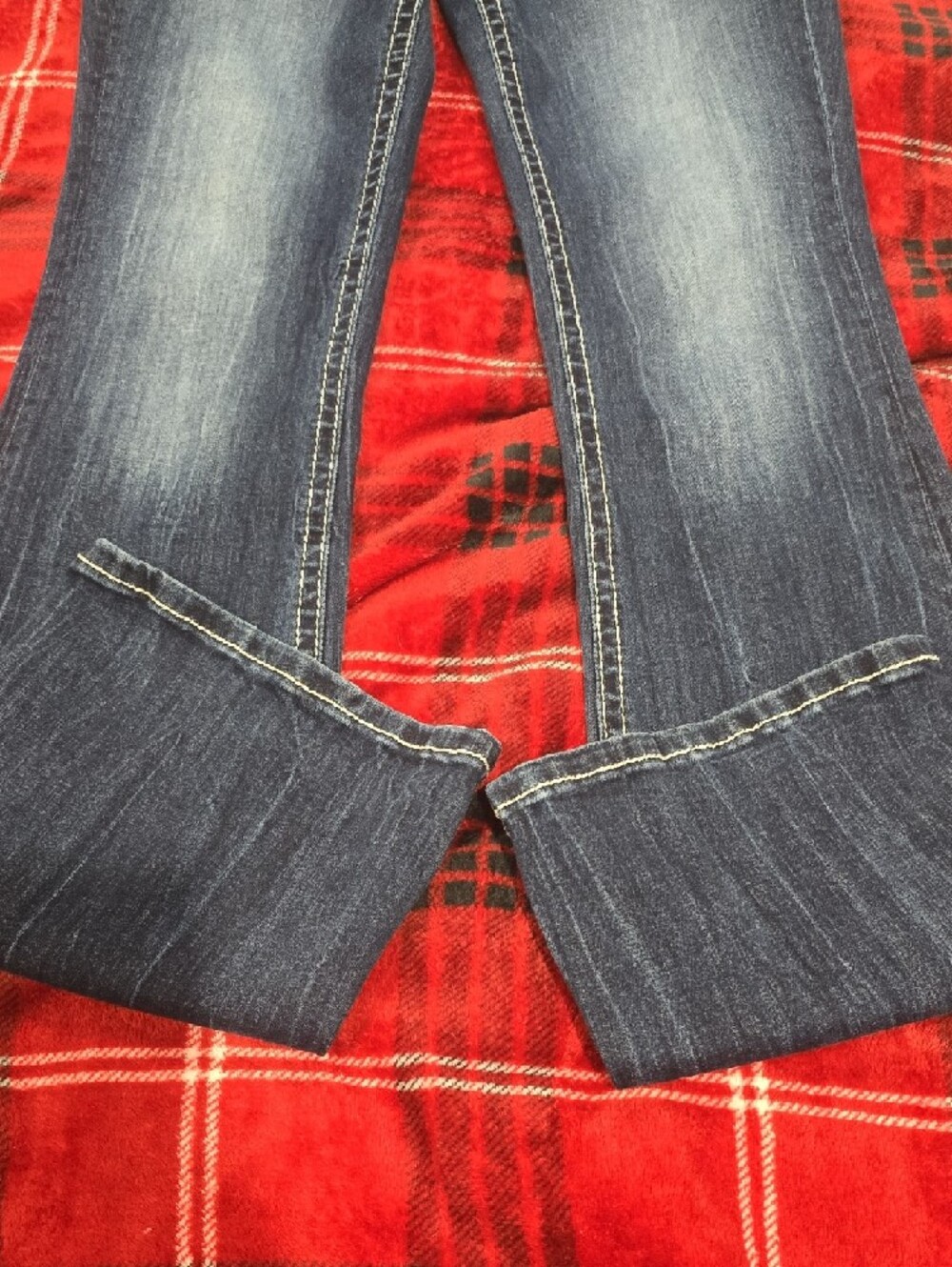 Miss Me Bootcut Jeans with Contrast Stitching - Picture 3 of 7